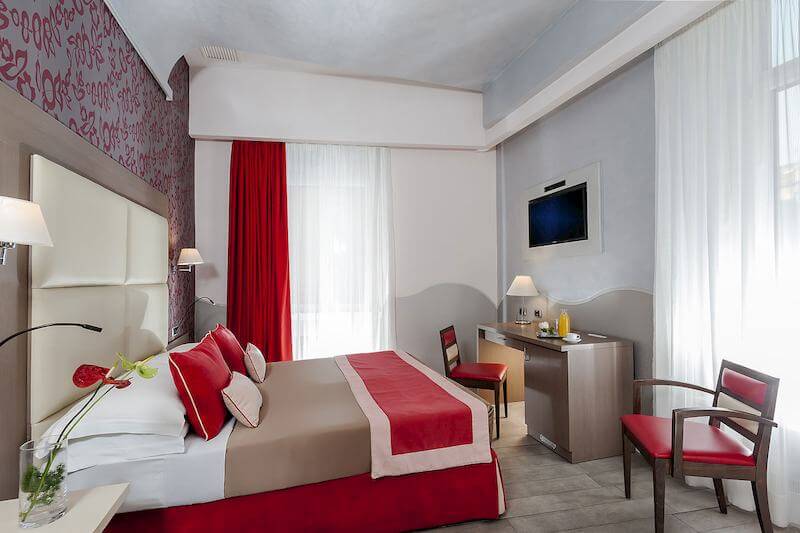 room photo